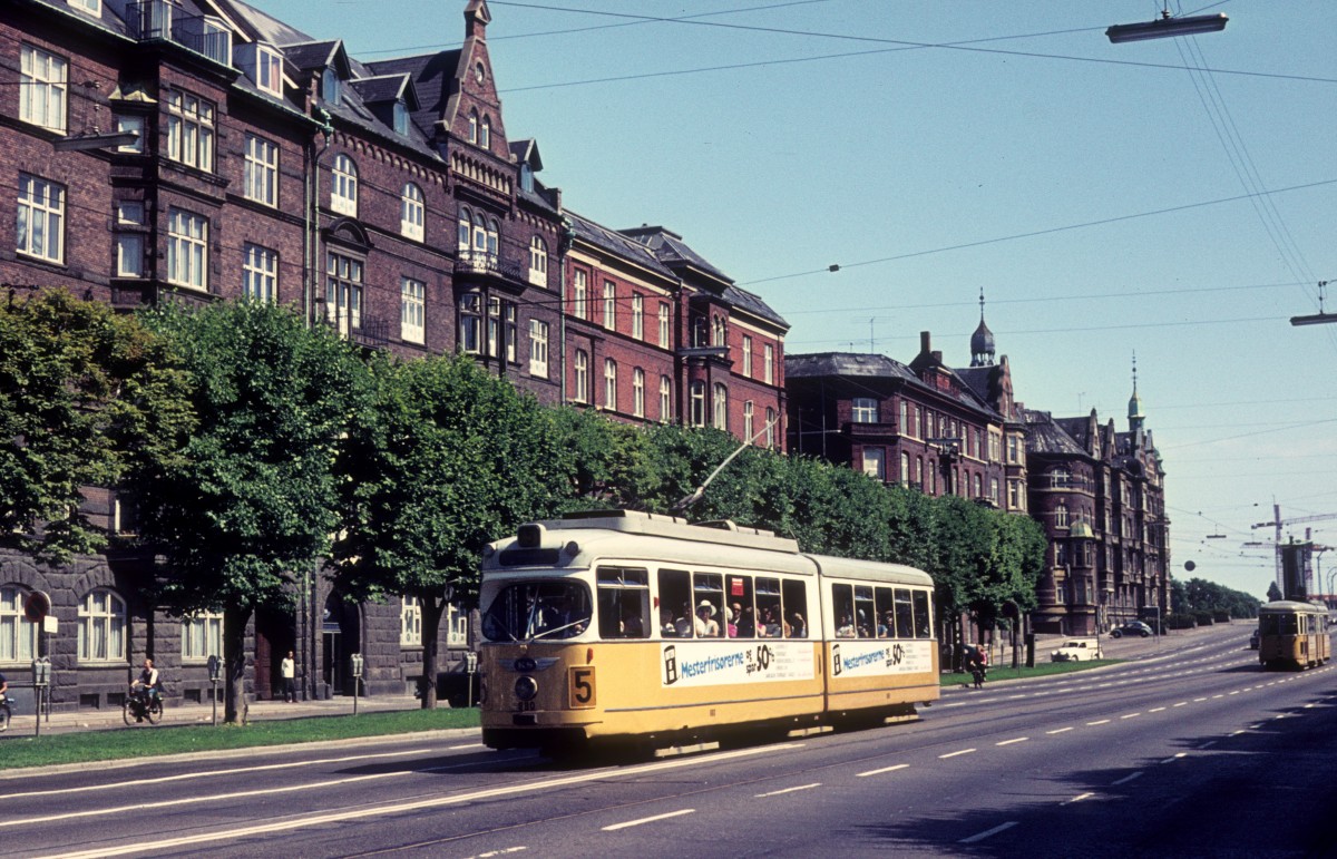 Kbenhavn / Kopenhagen KS SL 5 (DWAG-GT6 880) H.C. Andersens Boulevard im Juli 1971.