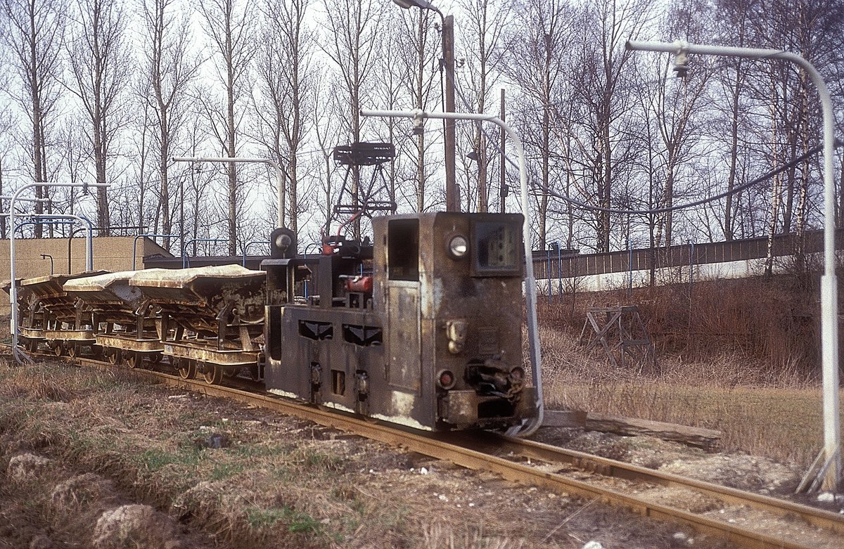 Kemmlitz  Grubenbahn  02.04.90