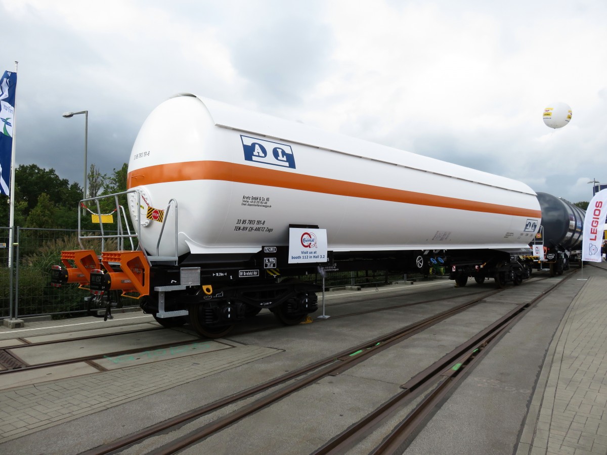 Kesselwagen auf der Innotrans 2014 am 25.09