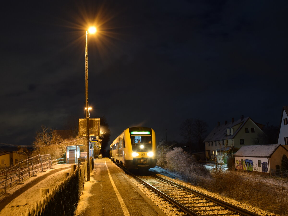 Kiebingen am 25.01.2021 mit 612 571 als RB in Richtung Rottenburg