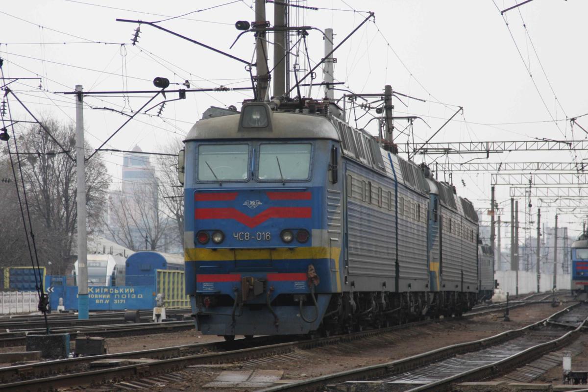 Kiew Hauptbahnhof 23.2.2008
