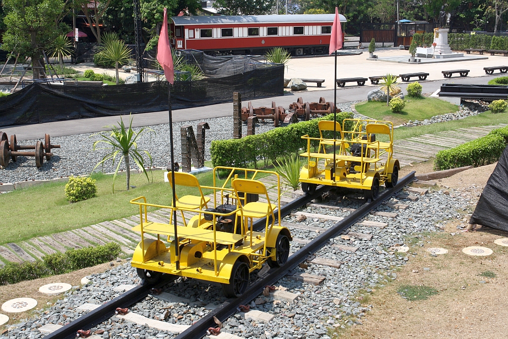 Kleinwagen der Type รบ.5 (รบ.=RB.) im Black Bridge Railway Park in Nakhon Lampang am 24.März 2023.