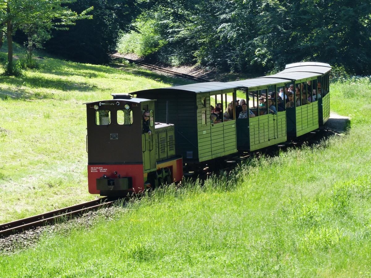 Kö 0452 fährt mit seinen Personenzug in Bad Muskau ein.31.05.2014.