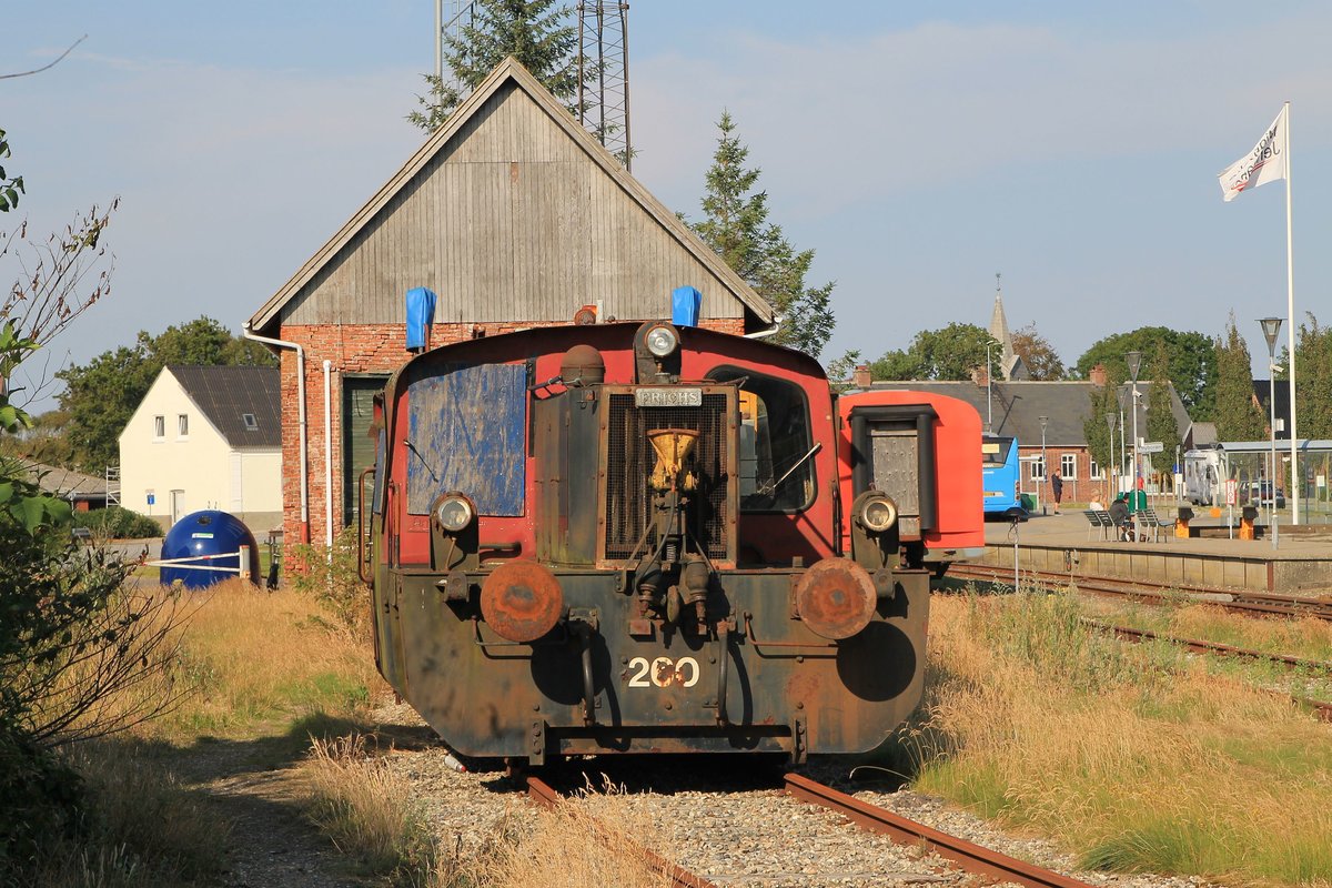 Köf 260 auf Bahnhof Lemvig am 3-8-2015.