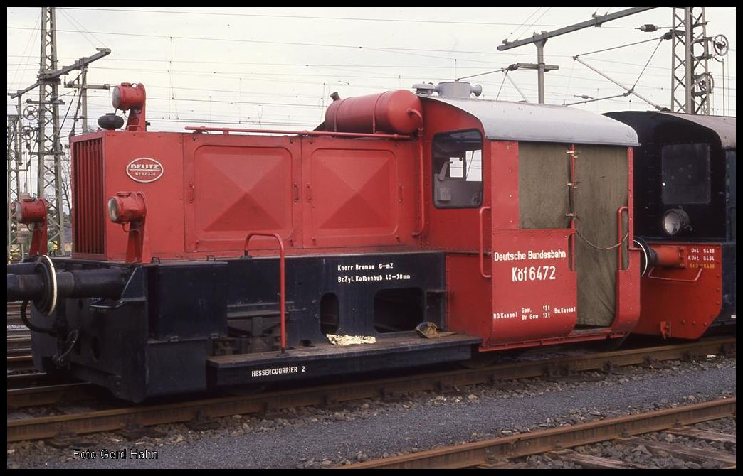Köf II 6472 am 26.4.1992 beim Hessencourier in Kassel Wilhelmshöhe.
