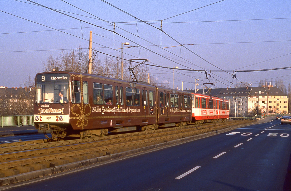 Köln 2114 + 2112, Severinsbrücke, 04.02.1989.