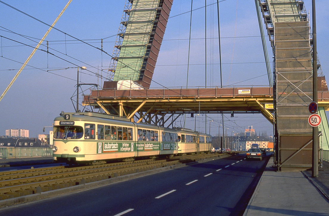 Köln 3103 + 3127, Severinsbrücke, 30.01.1989.