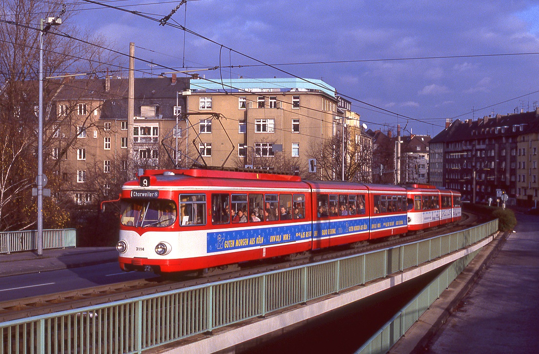 Köln 3114 + 3128, Severinsbrücke, 05.12.1992.