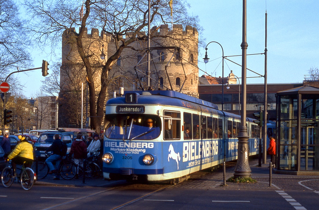 Köln 3205, Hahnentor, 16.12.1995.