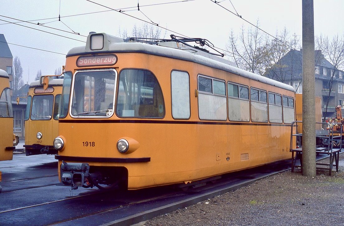 Köln ATw 1918, Betriebshof West, 16.11.1985.
