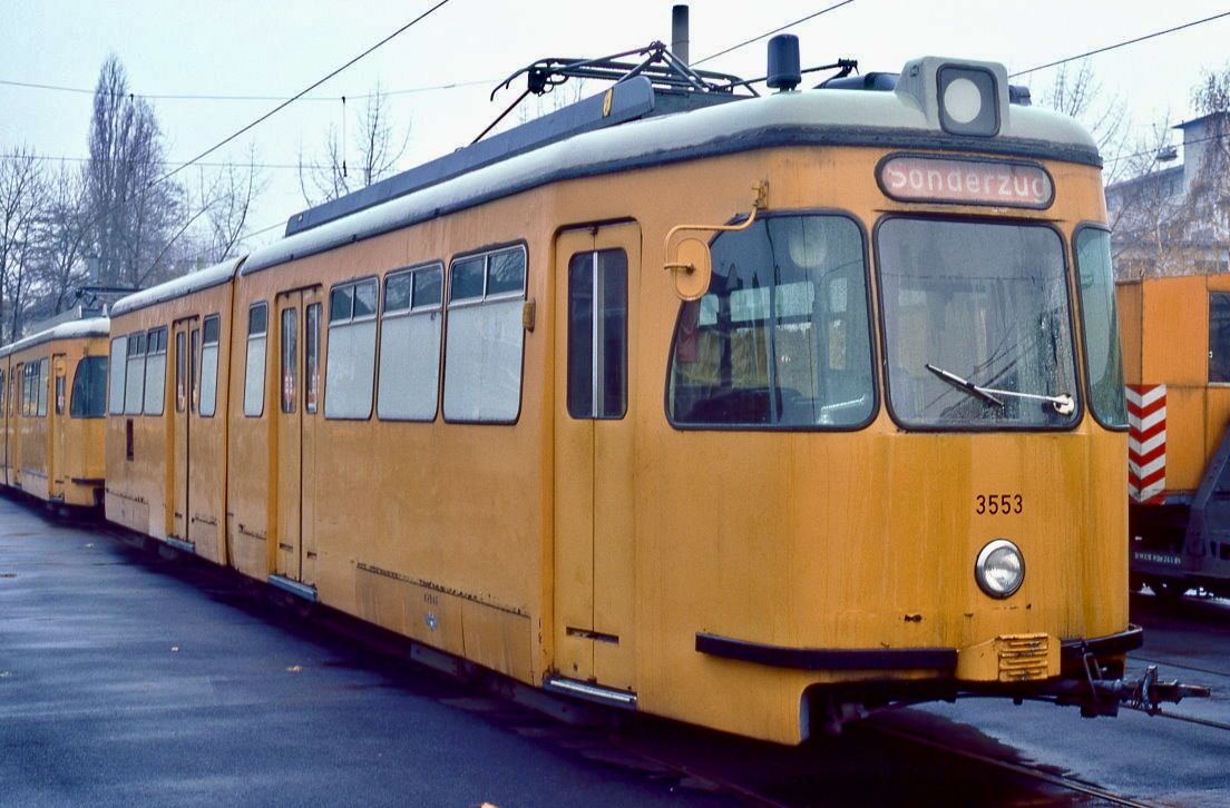Köln ATw 3553, Betriebshof West, 16.11.1985.
