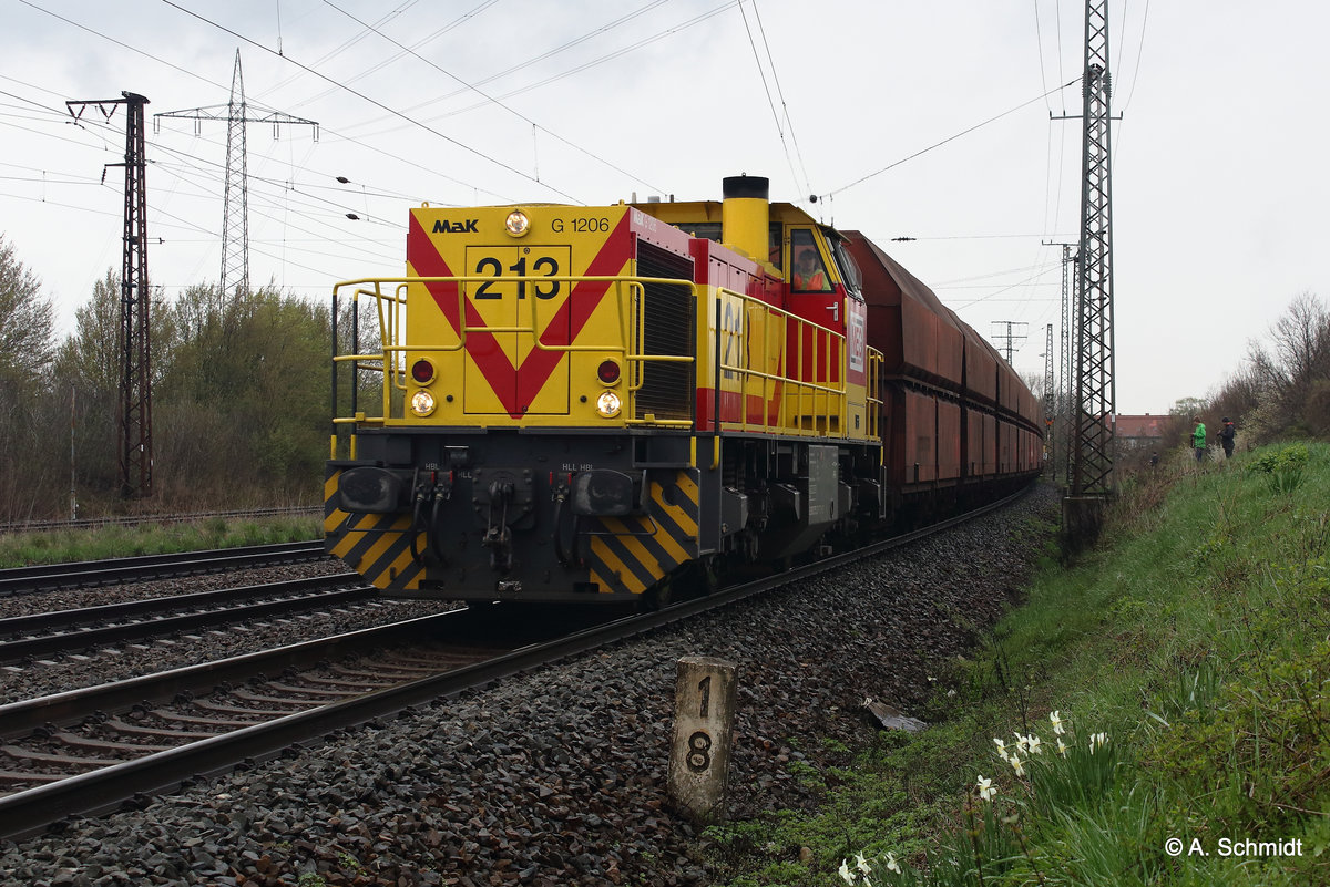 Kohlependel von Buna nach Wählitz mit MEG 275 213, Gesehen am 17.04.2016 bei Großkorbetha