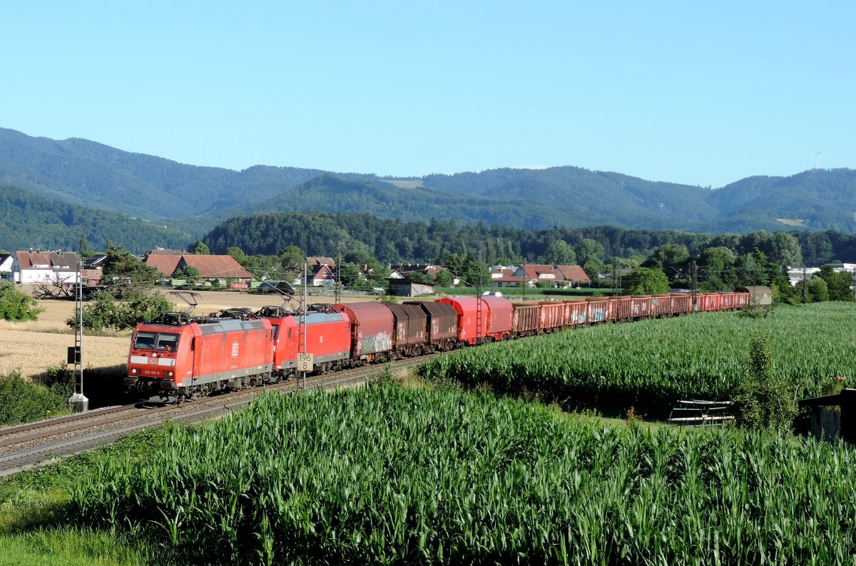Kollmarsreute - 9. Juli 2020 : 185 119 + 185 038 im Doppelpack mit einem Gemichten.