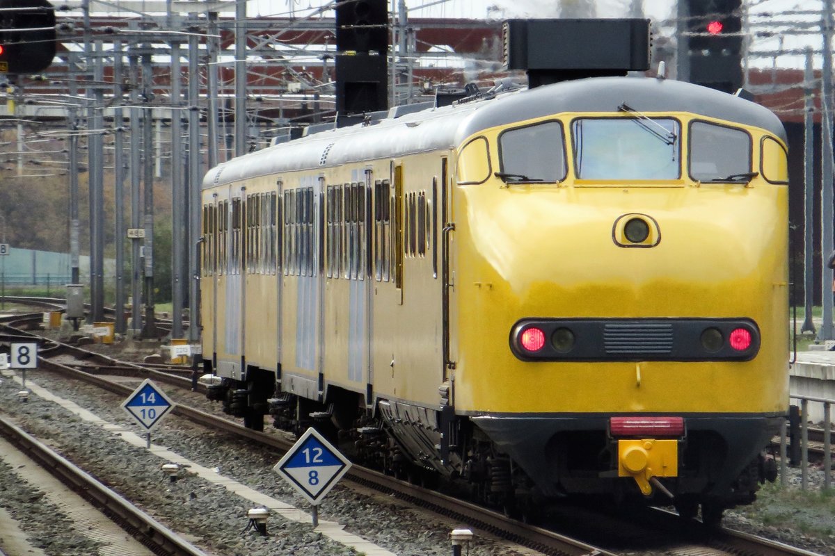 Konditionsfahrt für ex-NS Plan U 151 durch 's-Hertogenbosch am 15 November 2020.