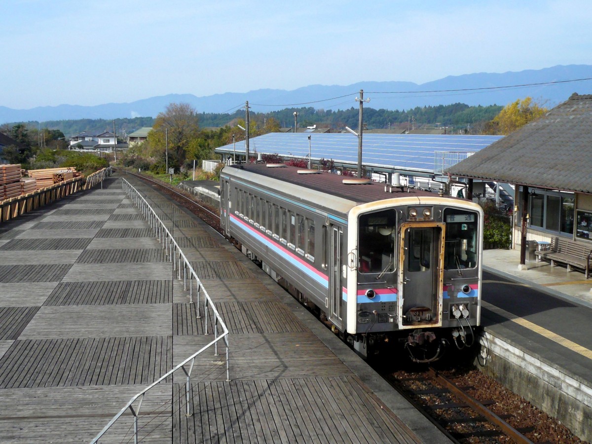 KumagawaBahn, KIHA 311, der ehemalige JRWagen KIHA 31 20 (gebaut 1987