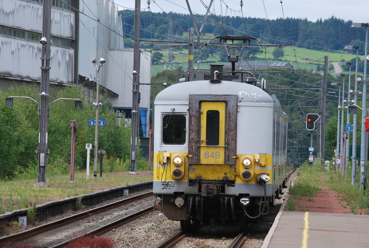 L-Zug aus Aachen Hbf trifft in Spa ein. Bild vom 4. Juli 2020.