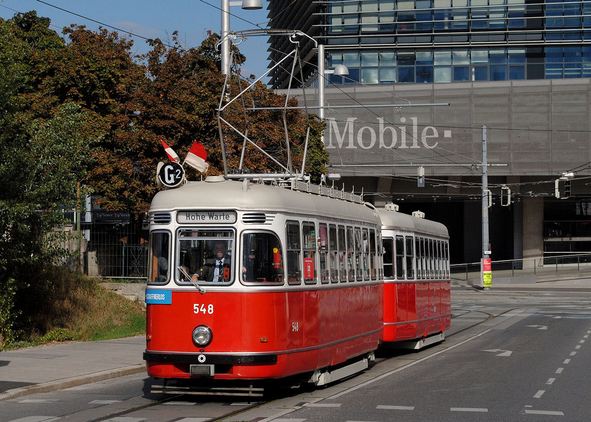 L4 548 + l3 1852, Grasbergerstraße. (27.09.2015)