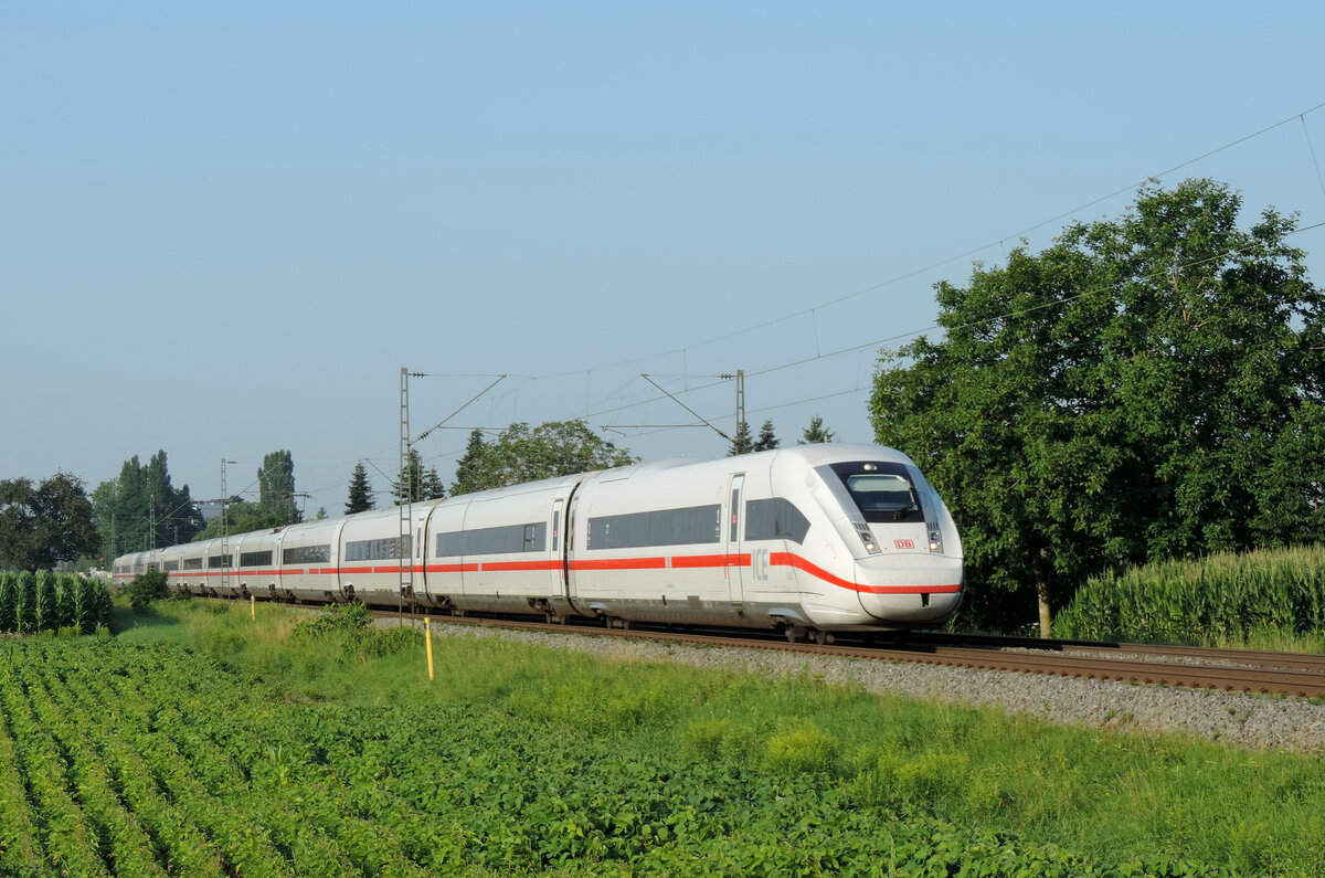 Lahr/Schwarzwald - 23. Juli 2021 : ICE 78 von Zürich nach Hamburg Altona