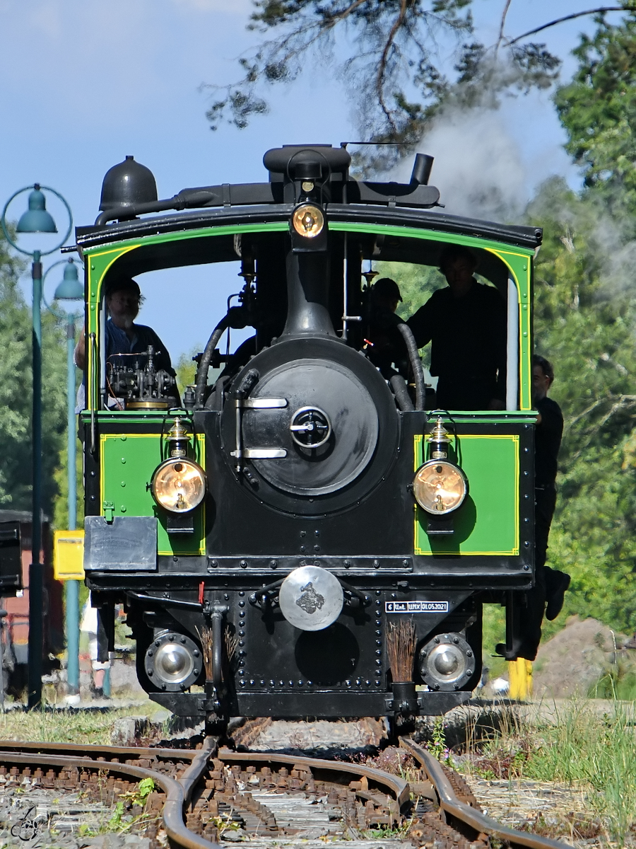  Laura  ist eine Kastenlokomotive aus dem Jahr 1887 und damit eine der ältesten betriebsfähigen Dampflokomotiven der Welt. (Hüinghausen, Juli 2022)