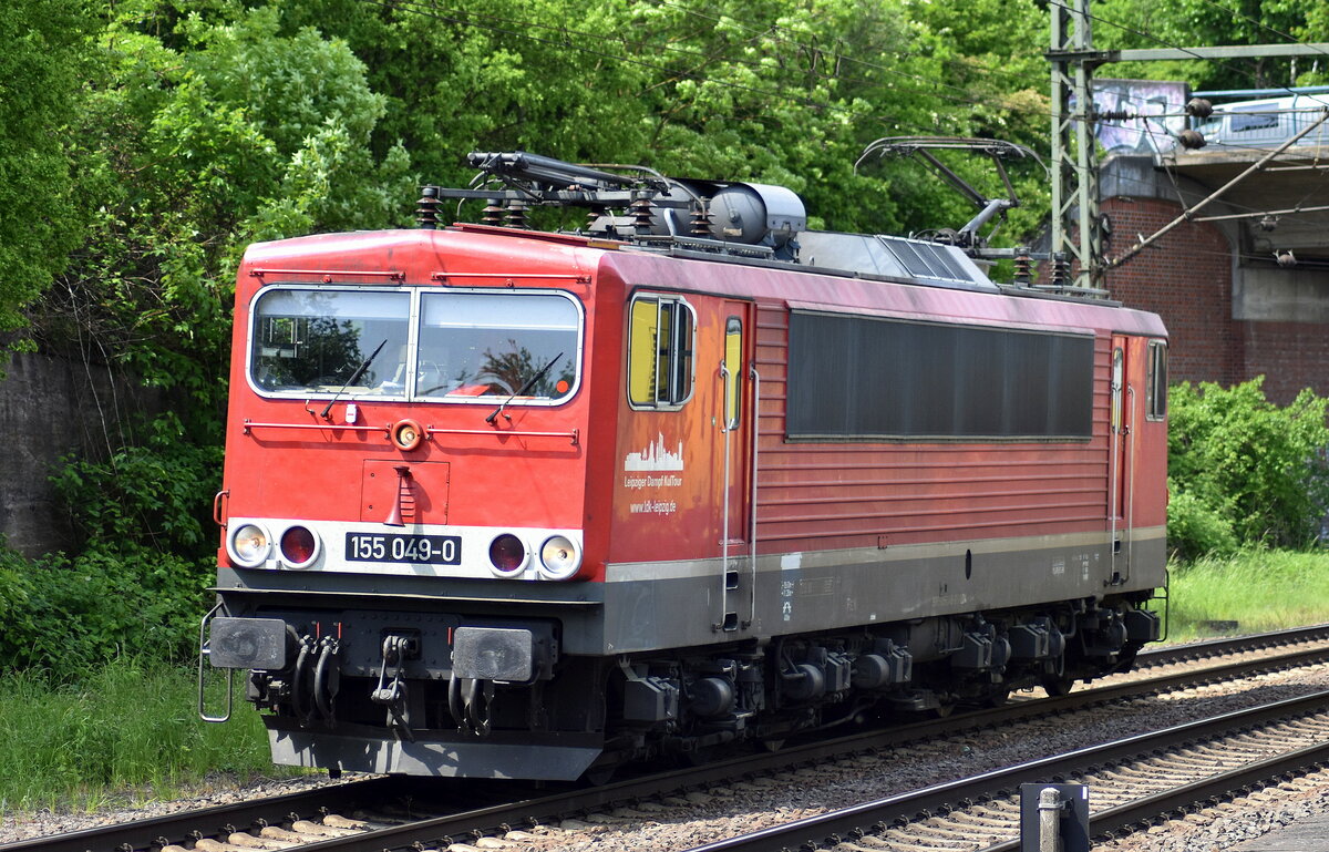 Leipziger Dampf KulTour GbR, Leipzig mit ihrer  155 049-0  (NVR:  91 80 6155 049-0 D-LDK ) am 22.05.20 Vorbeifahrt Bahnhof Hamburg Harburg.