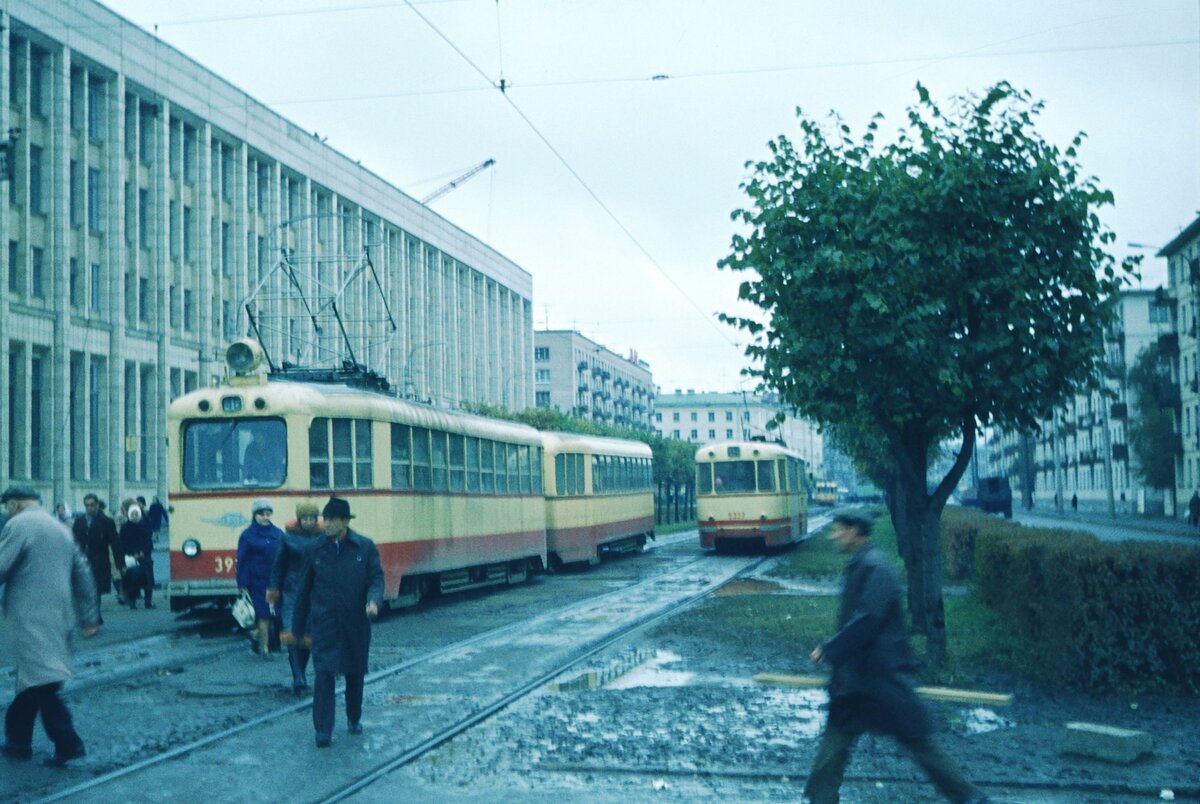 Leningrad_10-1977_LM 47_Linie 10