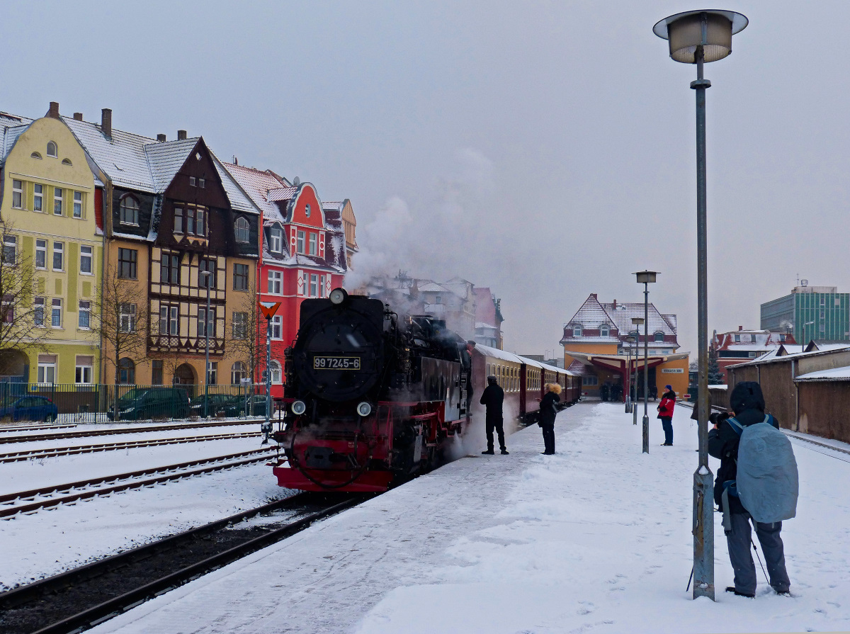 Letzte Besprechungen und das Stativ ist auch schon aufgestellt. Es kann losgehen am 29.12.2014 Nordhausen-Nord