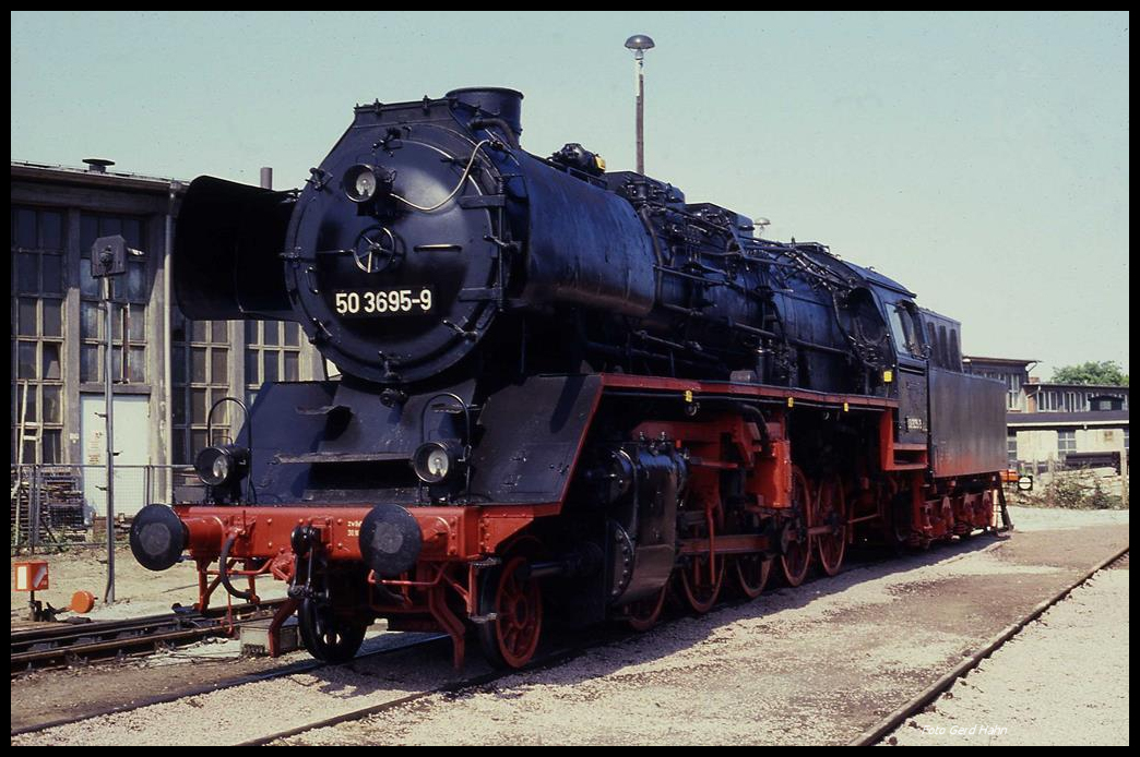 Letzte Fahrzeugschau des BW Magdeburg am 26.8.1990: 503695