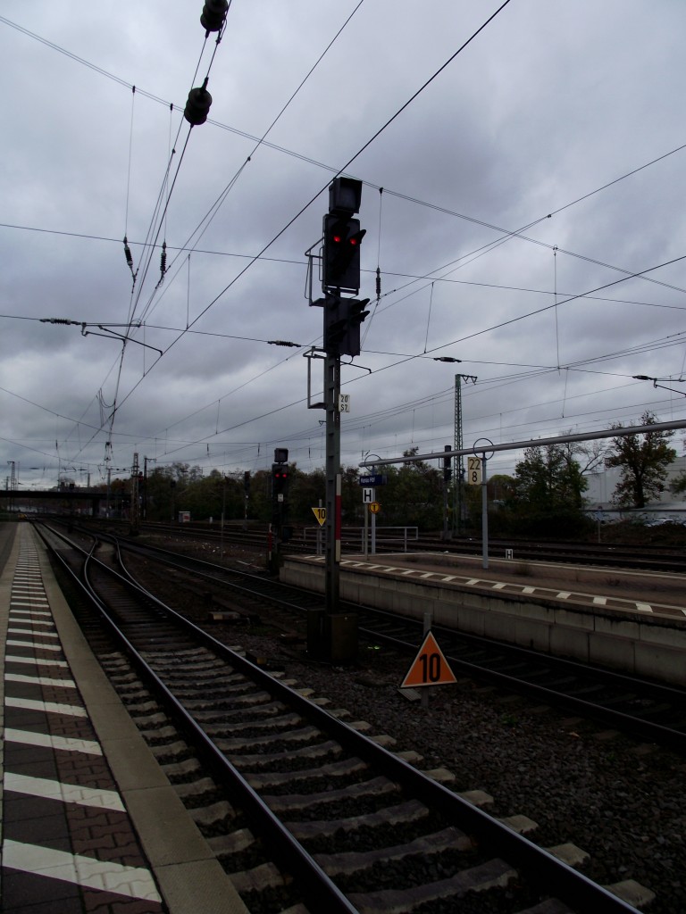 Lichtsignal am 07.11.13 in Hanau Hbf 