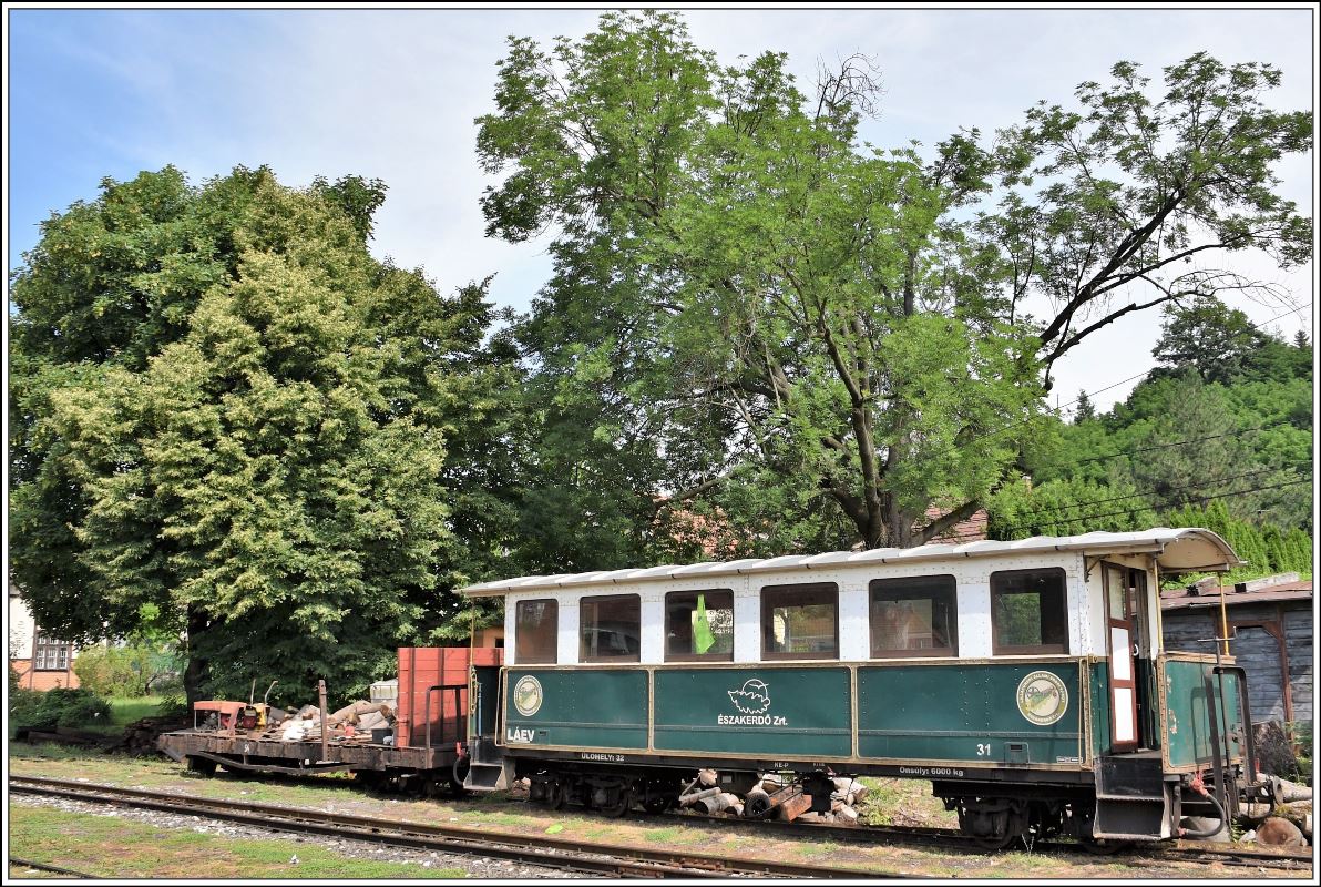 Lillafüredi Állami Erdei Vasút (LÁEV). Personenweagen 31 im Depot in Majláth. (13.06.2018)