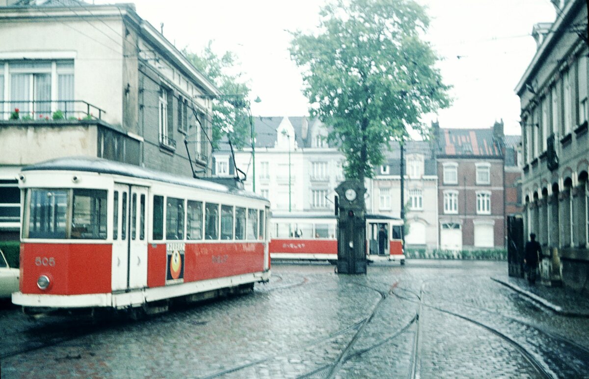 Lille SNELRT sortie du Dépôt /Depotausfahrt  Tw/motrice no. 505 12-08-1974