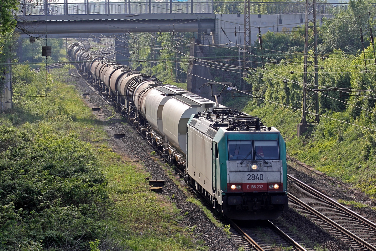 Lineas 186 232 auf der Hamm-Osterfelder Strecke in Recklinghausen 7.5.2020