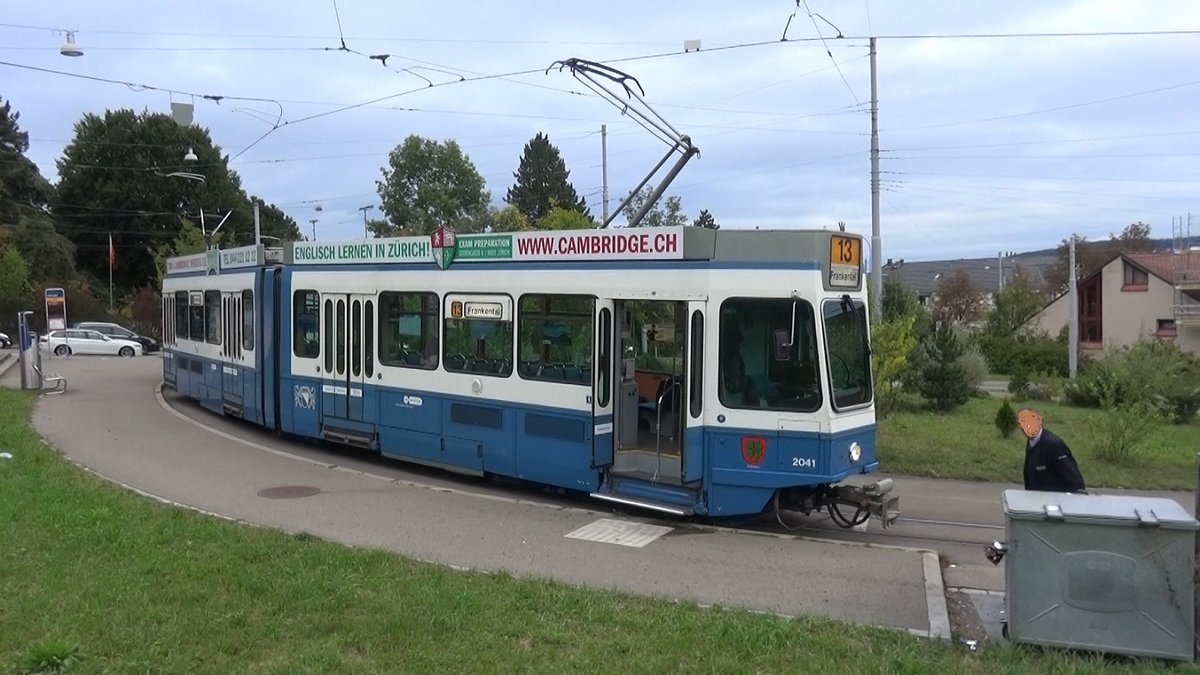 Linie 13 2041  Hottingen  an der Endhaltestelle Albisgütli. Datum: 13. 6. 2019