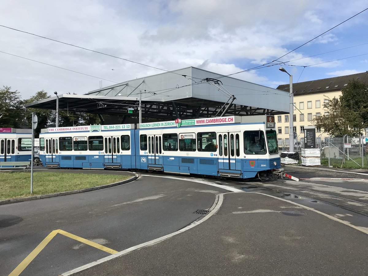 Linie 6 2041 „Hottingen“ in der Schleife Werdhölzli. Datum: 3. 10. 2020