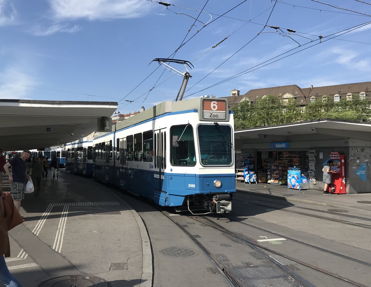 Linie 6 Wagennummer 2069 beim Bahnhofquai. Datum: 15. 7. 2020