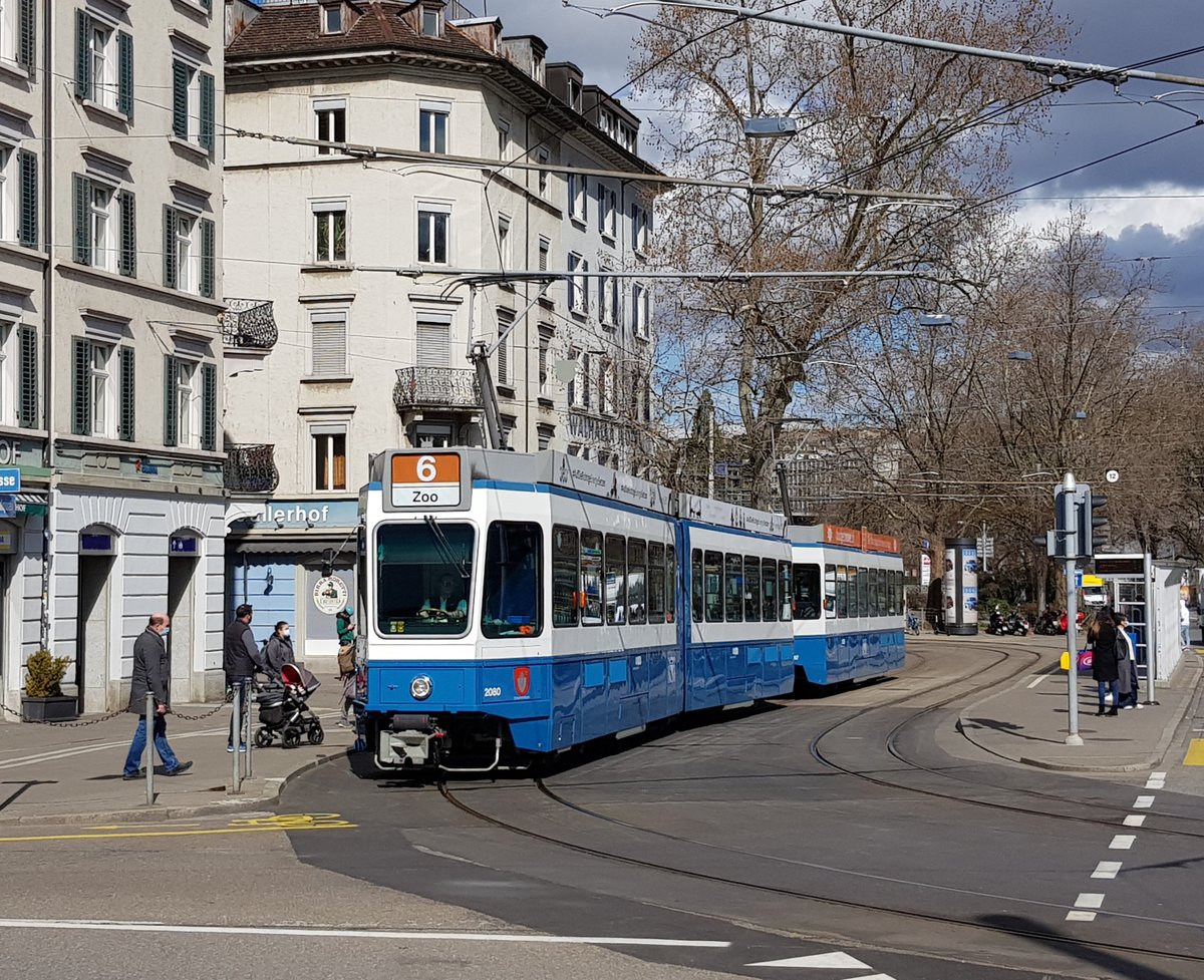 Linie 6 Wagennummer 2080  Schwamendingen  beim Sihlquai. Datum: 9. 3. 2021