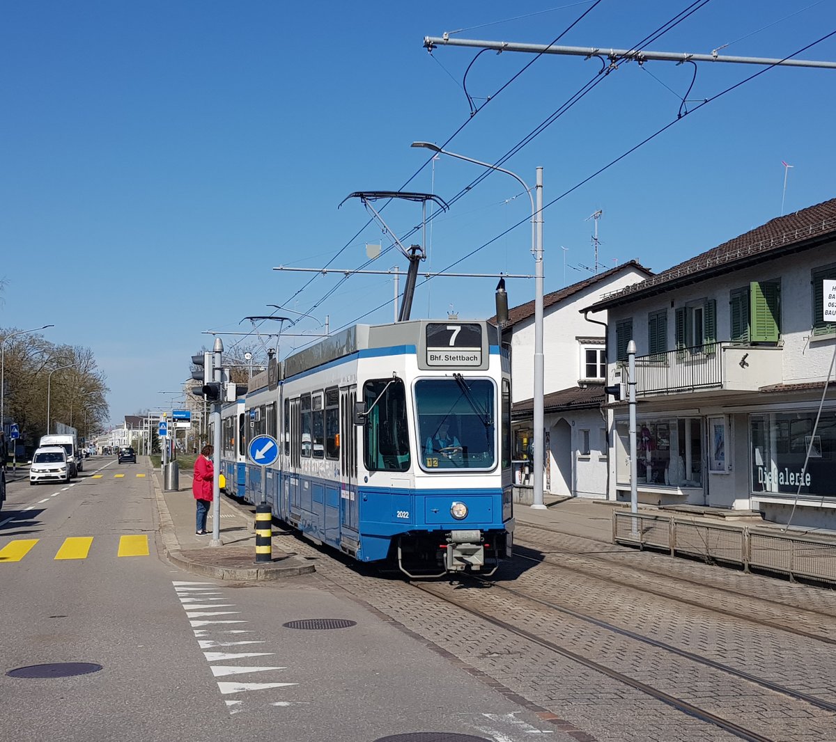 Linie 7 Wagennummer 2022 an der Haltestelle Mattenhof. Datum: 1. 4. 2021