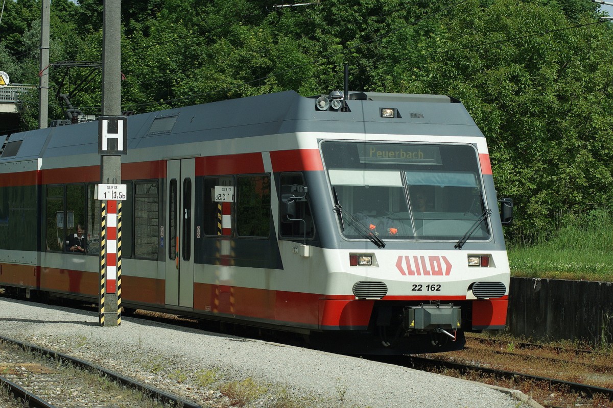 Linzer Lokalbahn (LILO) 22 162 in Linz - Leonding am 22.5.2014