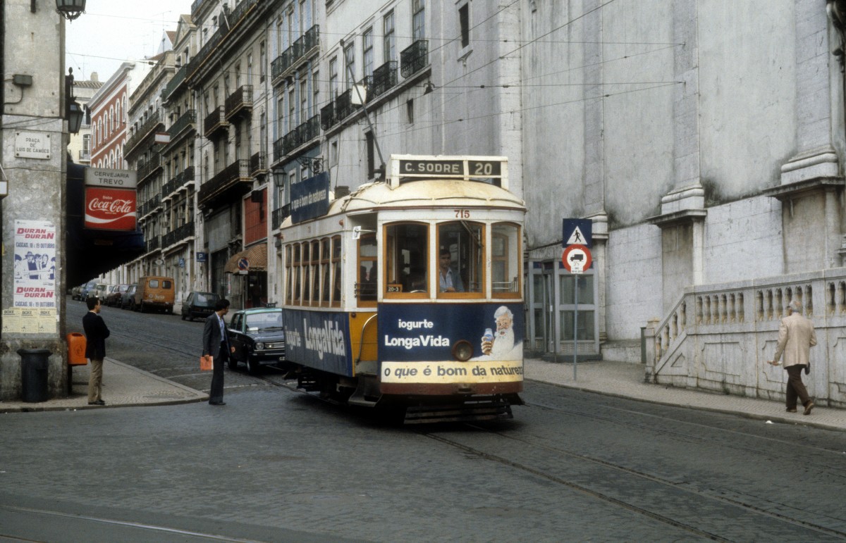 Lisboa / Lissabon Carris SL 20 Praca Luis de Camões im Oktober 1982.