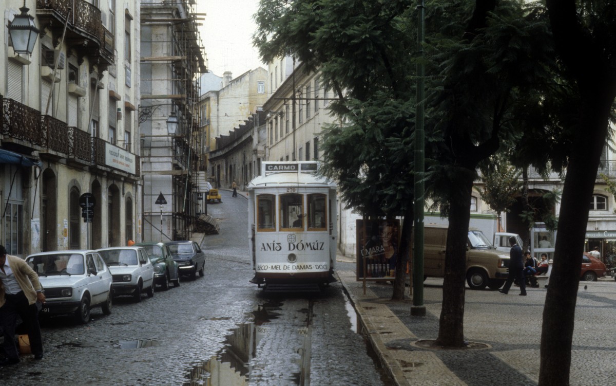 Lisboa / Lissabon Carris SL 24 (Tw 270) Largo do Carmo im Oktober 1982.