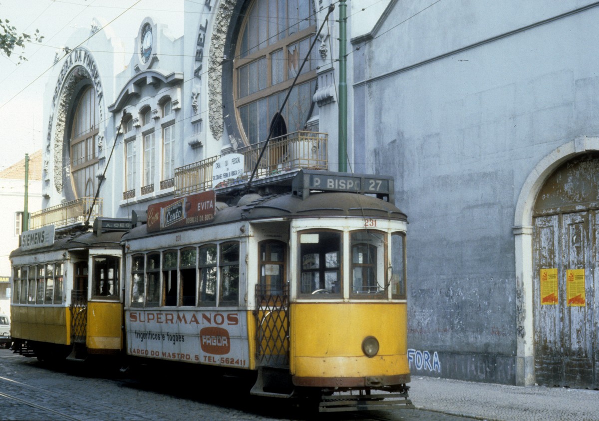 Lisboa / Lissabon Carris SL 27 (Tw 231) Poco do Bispo im Oktober 1982.