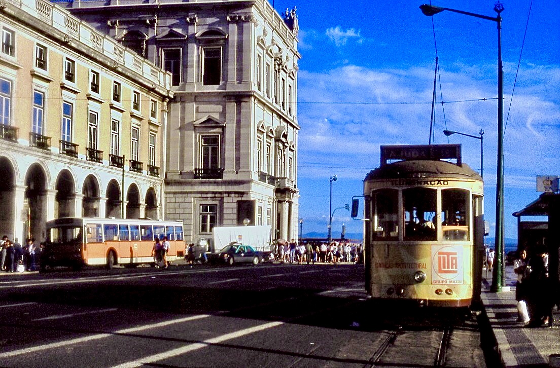Lisboa 742, Praça do Comércio, 12.09.1990.
