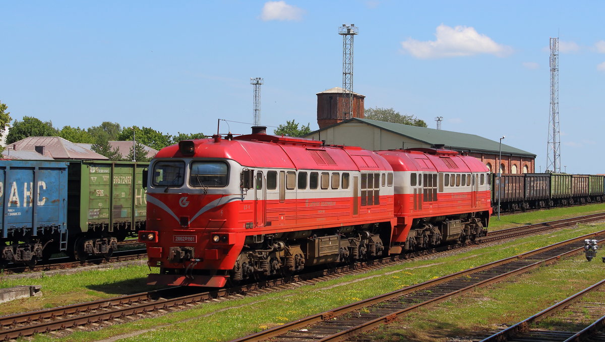 Litauische Diesellok 2M62- 1162 beim umsetzen in Kybartai dem Russisch/Litaunischen Grenzbahnhof. Aufgenommen am 28.06.2017