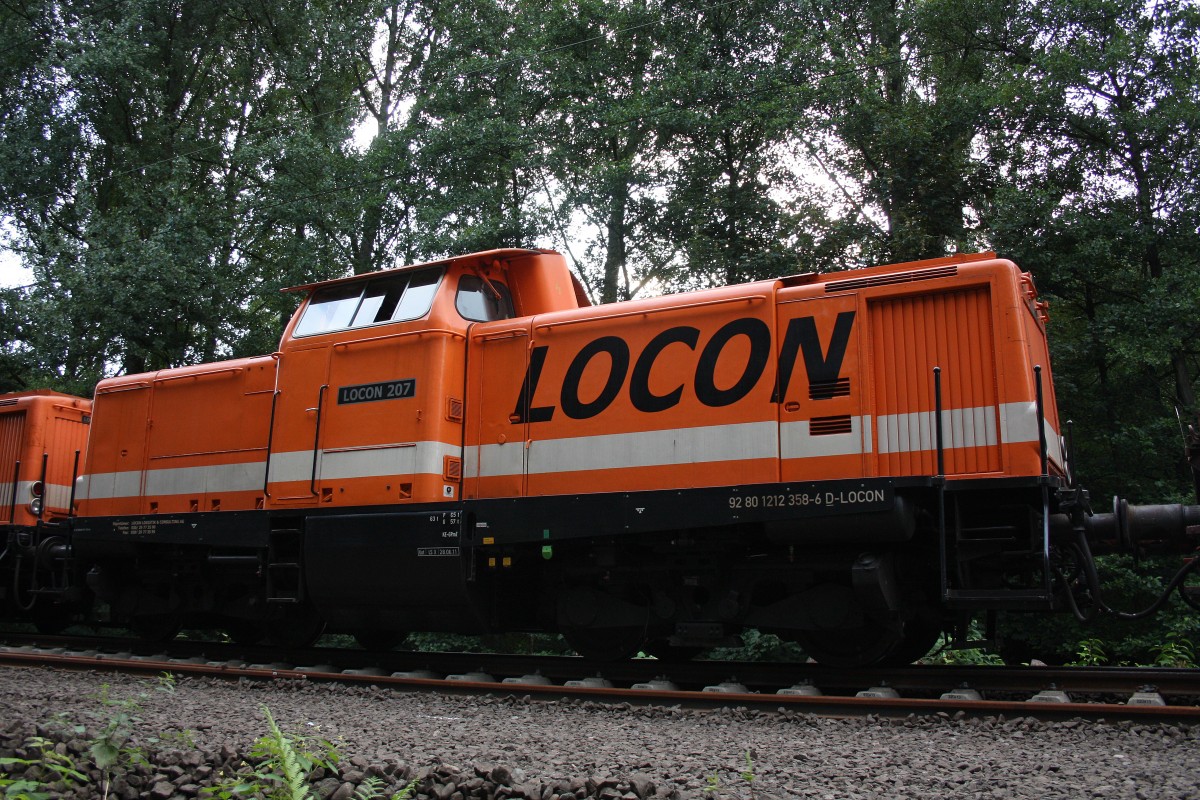Locon 207 am 14.8.13 bei Bauarbeiten zwischen Essen-Werden und Essen-Hügel.