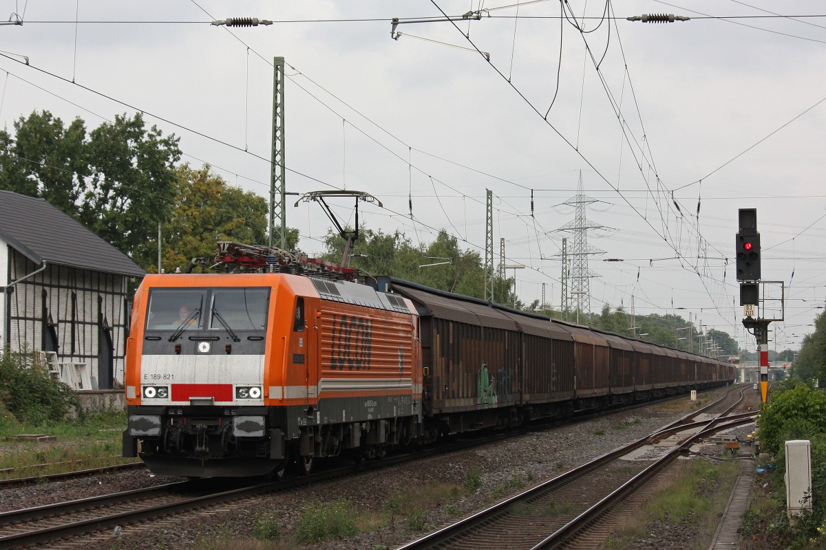 Locon 502 (189 821) mit einem Schiebewandwagenzug am 21.9.13 in Ratingen-Lintorf.