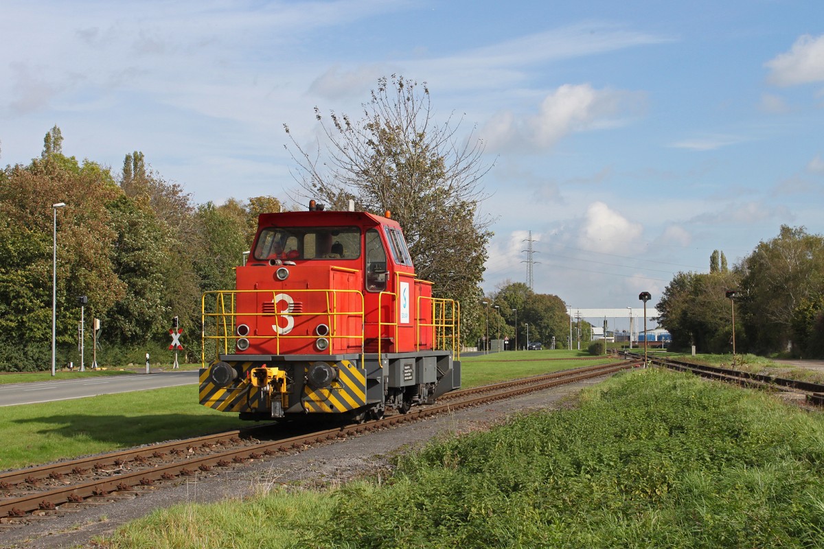Lok 3 der Solvay fuhr am 10.10.14 Lz in den Chemiepark in Rheinberg.