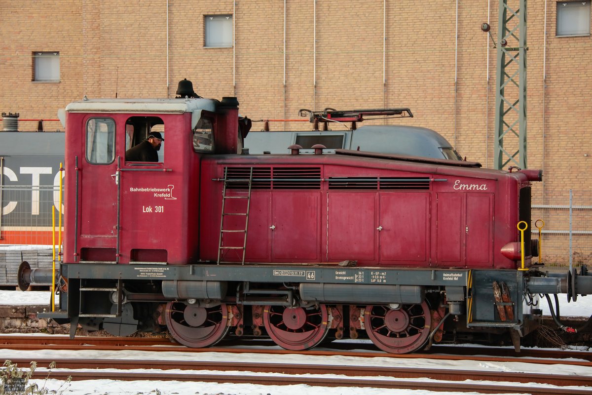 Lok 301  Emma  der Bahnbetriebswerk Krefeld GmbH & Co. KG in Krefeld Hbf, am 14.02.2021.
