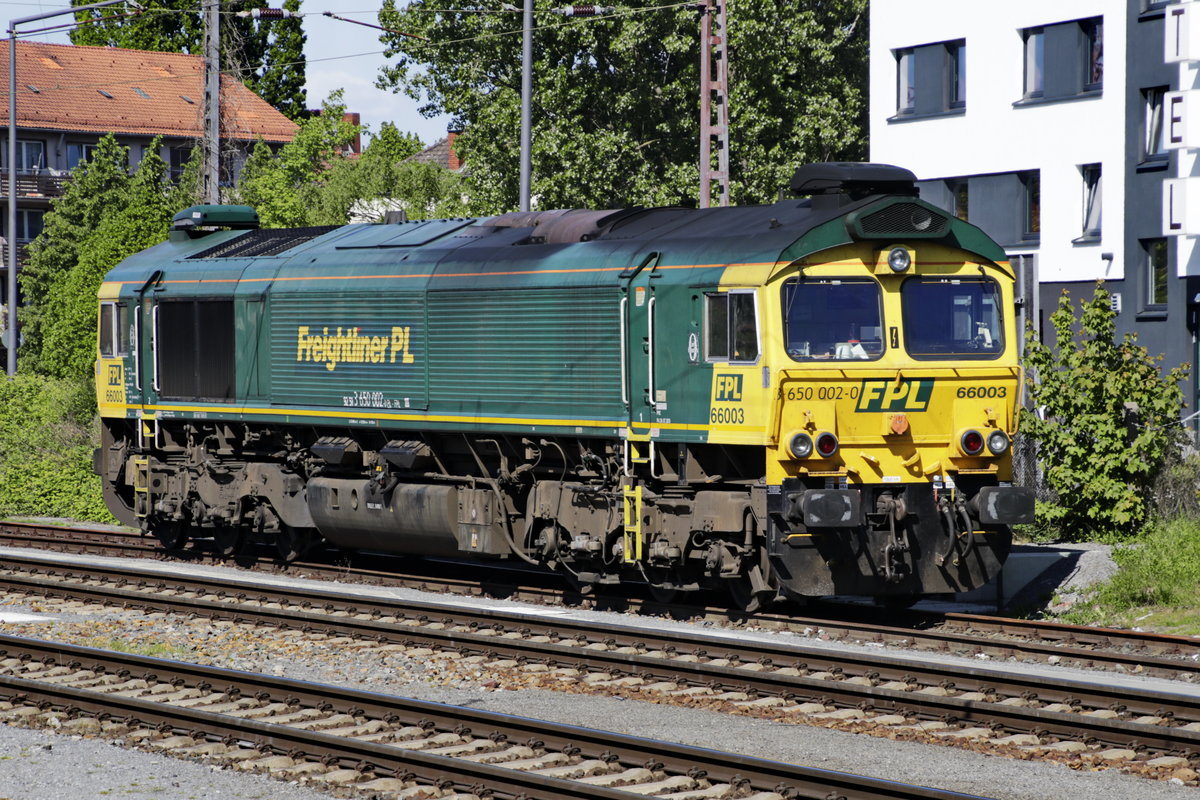 Lok 650002 der Freighliner PL (Class 66 003) am 13.05.2019, 16.17 Uhr gesehen im Bahnhof Osnabrück