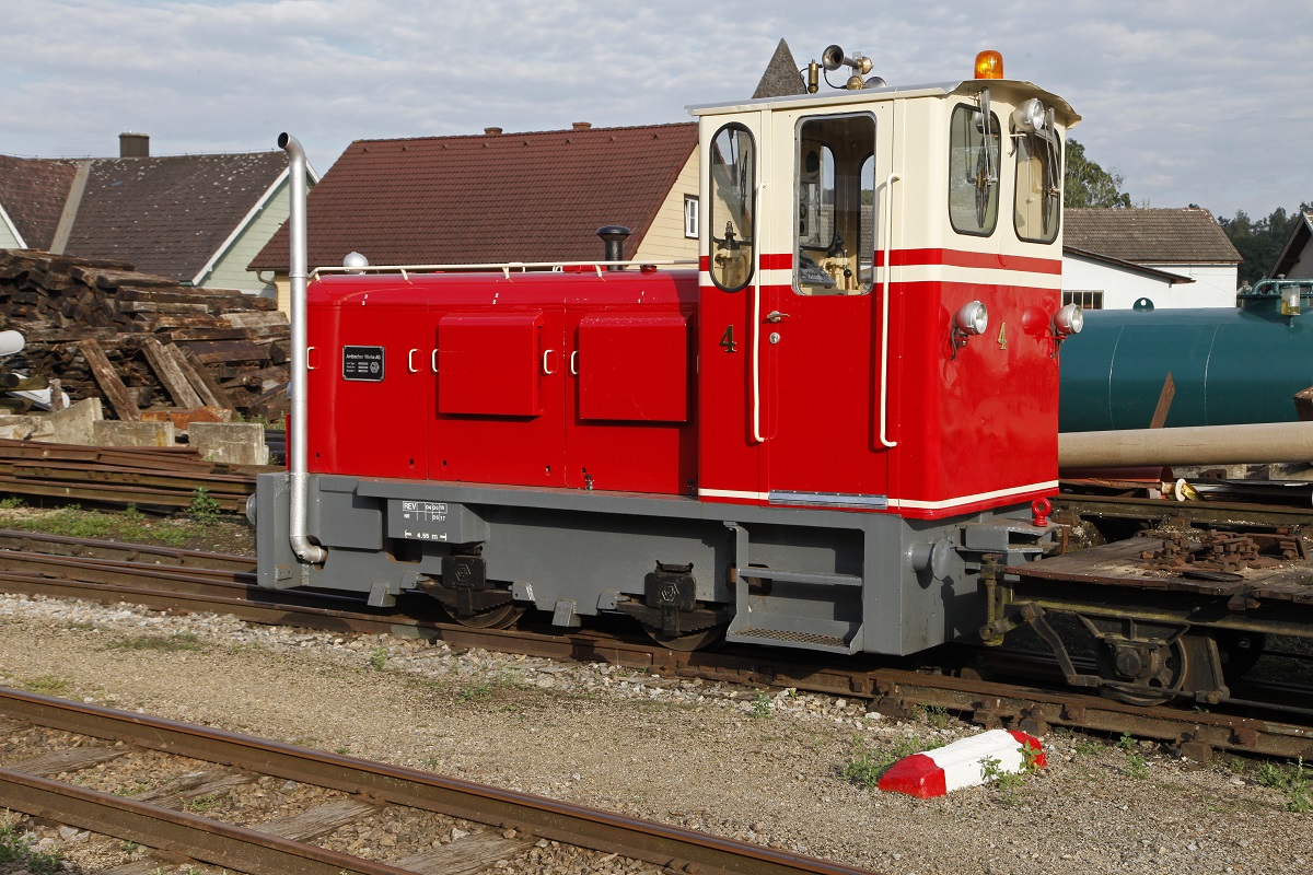 Lok Nummer 4 steht am 19.08.2016 in Heidenreichstein.