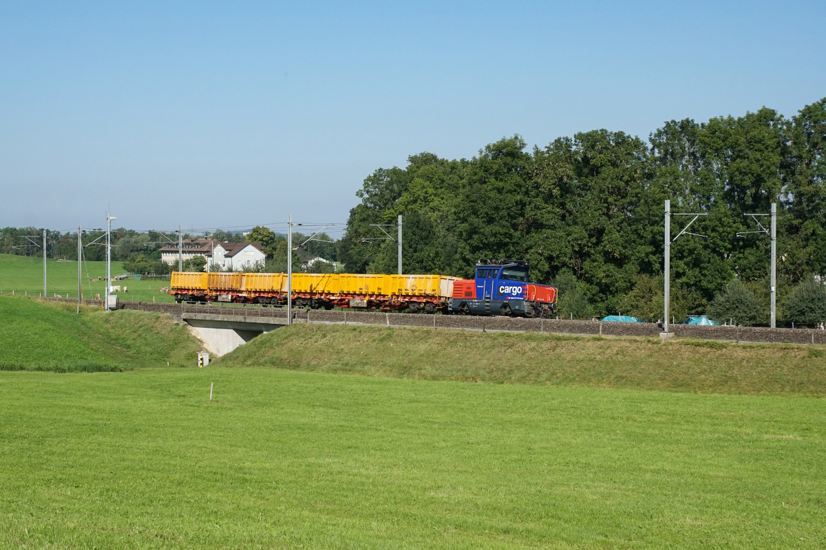 Lokalgüterzug mit Eem 923 012-9 am 13.09.2016 bei Gossau.