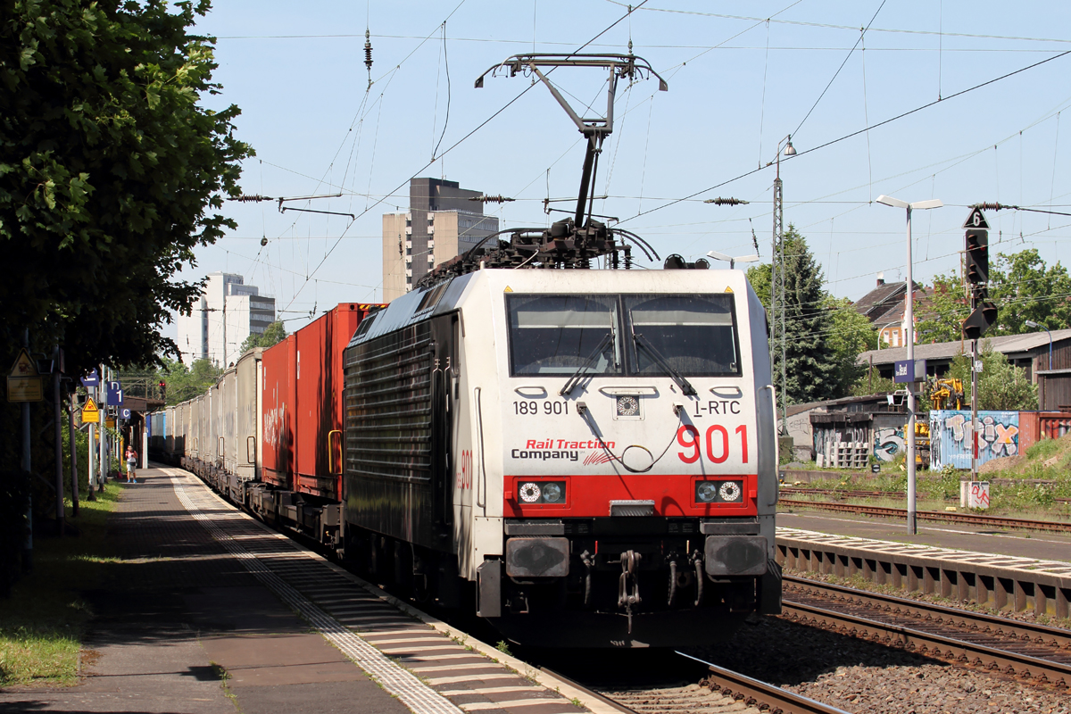 Lokomotion 189 901 durchfährt Bonn-Beuel 17.5.2017